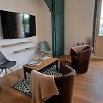 Le Logis De La Place Thouars