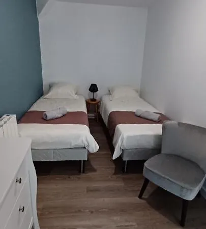 Le Logis De La Place Apartmán *