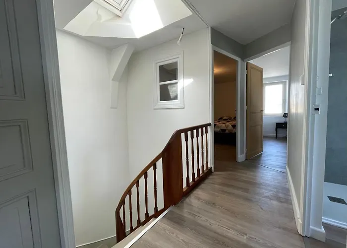 Le Logis De La Place *