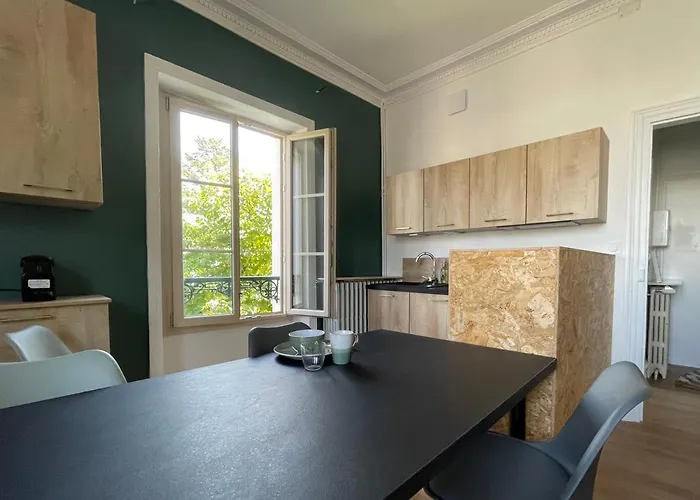 Le Logis De La Place *